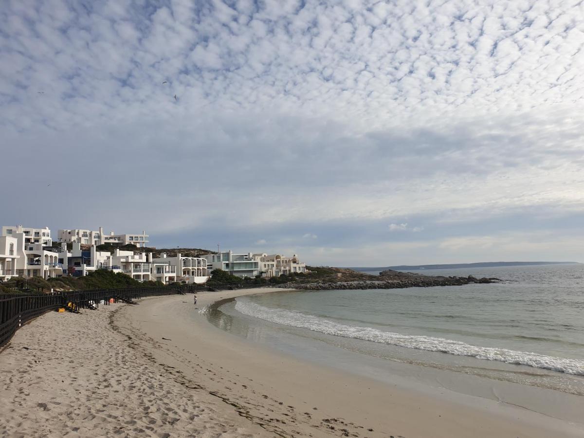 Westbed Hotel Langebaan Exterior photo