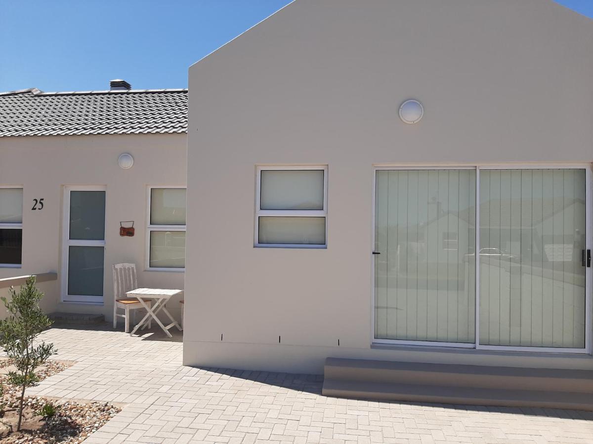 Westbed Hotel Langebaan Exterior photo