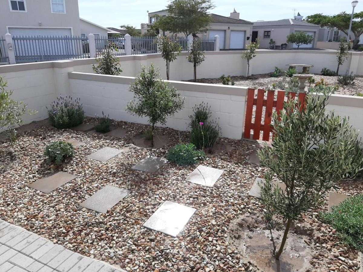 Westbed Hotel Langebaan Exterior photo