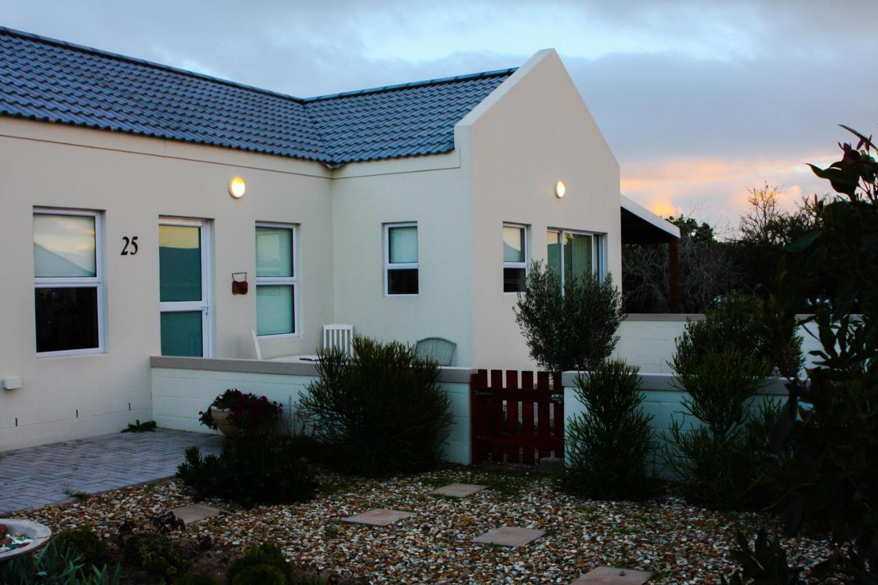 Westbed Hotel Langebaan Exterior photo